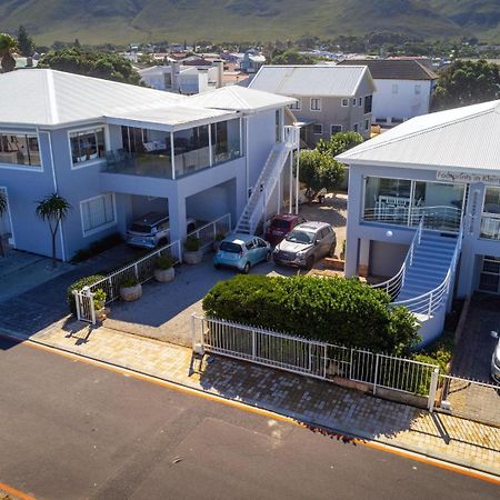 Hotel Footprints In Kleinmond Exterior foto
